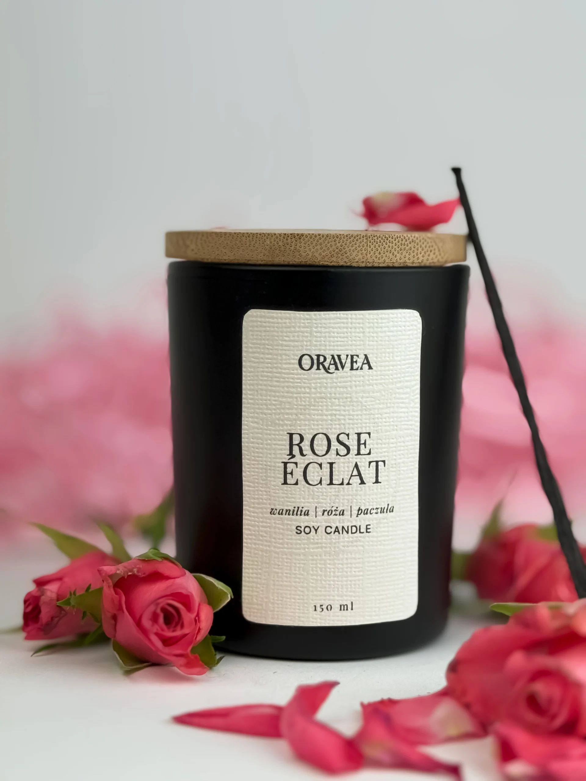 rose eclat 150 ml świeca sojowa premium czarne szkło róża wanilia paczula